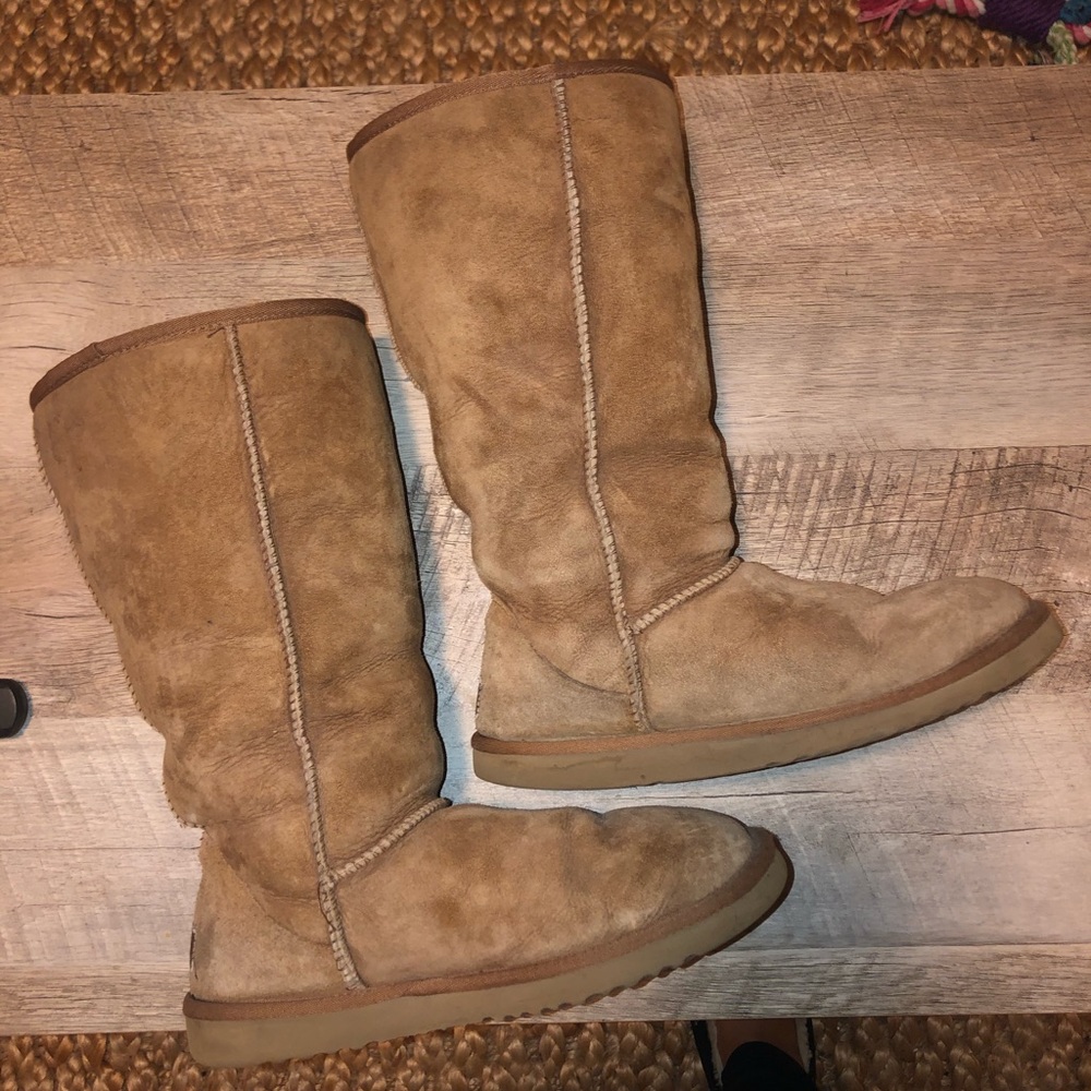 Classic tall ugg boots size 8